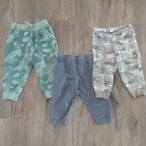 Carter's & Dip Set Of 3 Jogger Sweatpants